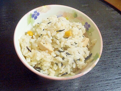 鶏ささみと芽ひじきのこれ！うま！！炊き込みごはん